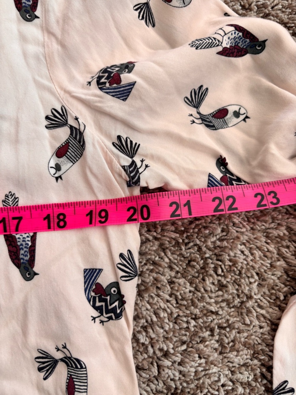 Bird Print Button-Down Shirt in Cream and Navy Size Medium - Picture 5 of 6